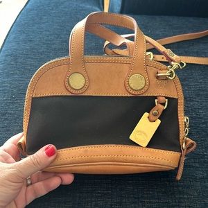 Dooney & Bourke bag